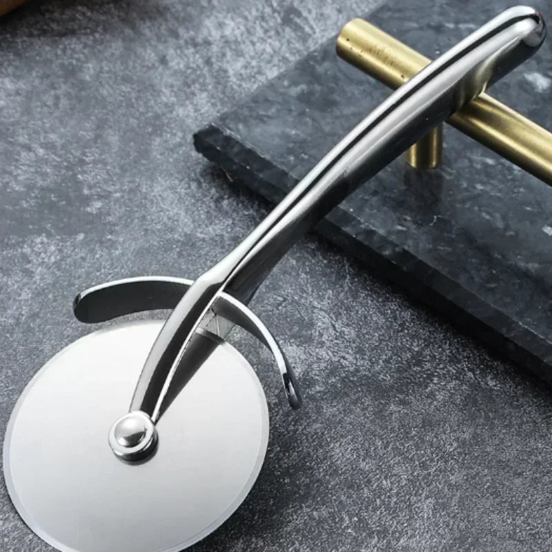 Professional Pizza Cutter - Stainless Steel