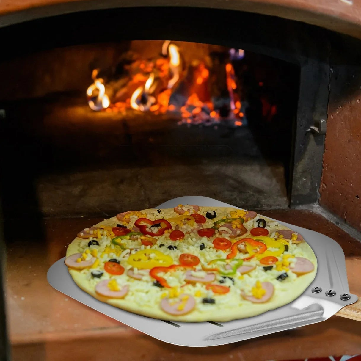 Aluminum Pizza Peel – Lightweight with Wooden Handle